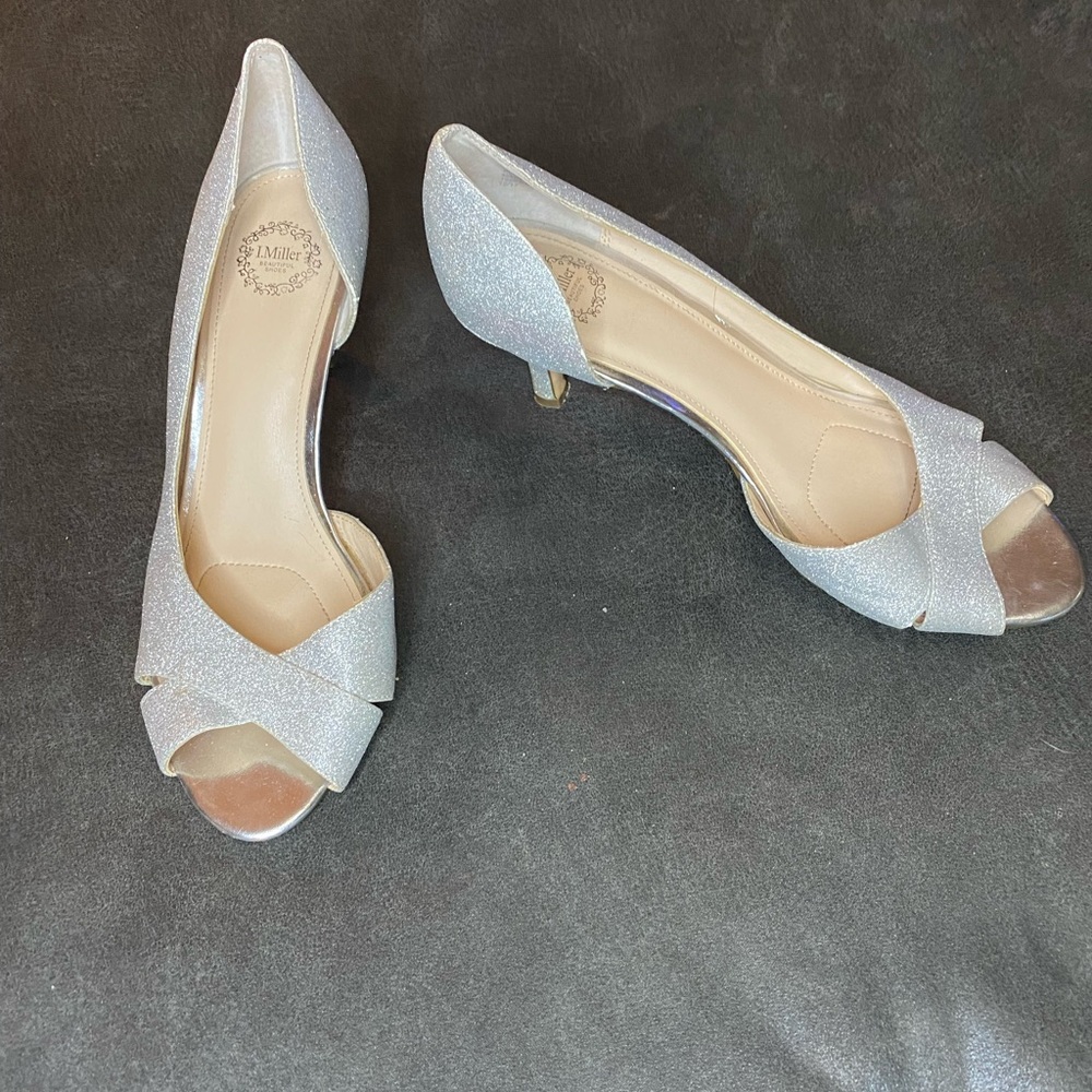 Sliver heels - Picture 2 of 2